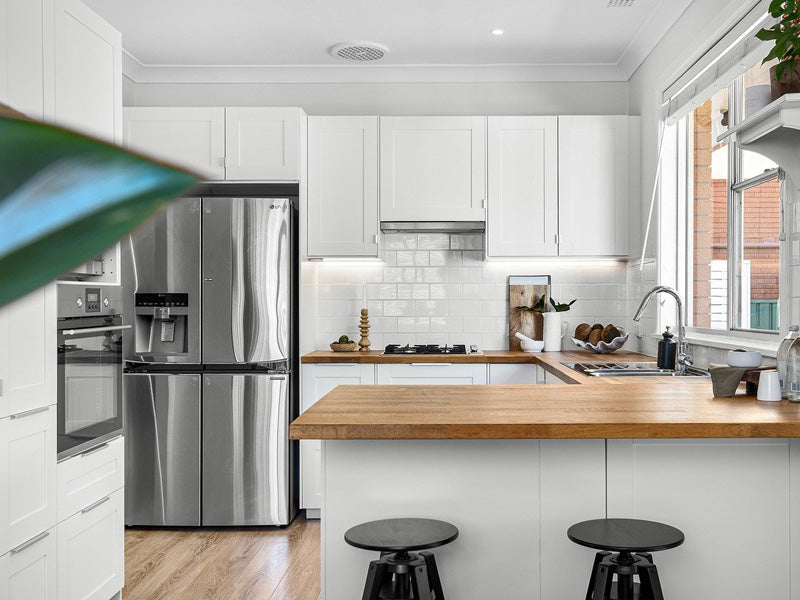 Incorporate Vintage Style into Your Modern Kitchen Stylishly