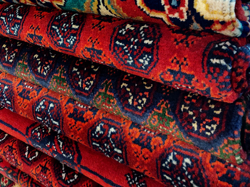 3 Incredible Natural Products and Ways to Remove Glue from Your Khoja Roshnai Rug