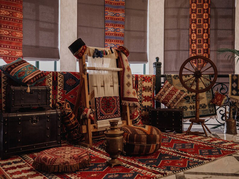 7 Tips to Place Herati Rugs for Adding Excitement in a Room