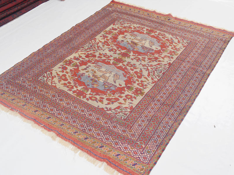 Tips on Choosing and Decorating with Maliki Kilims