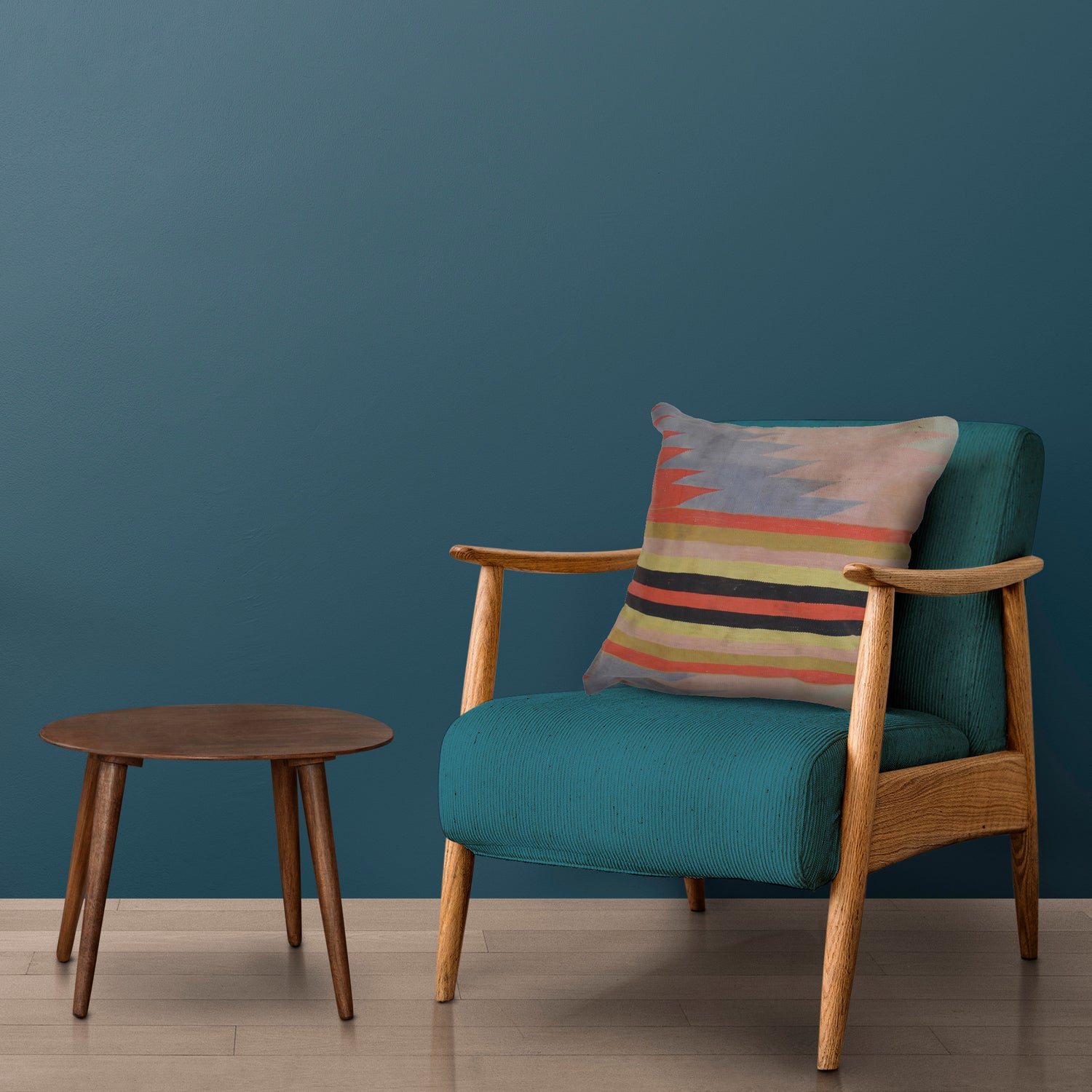 Afghan Kilim Cushion 1' 6" x 1' 6" ft / 45 x 45 cm - No. 12350