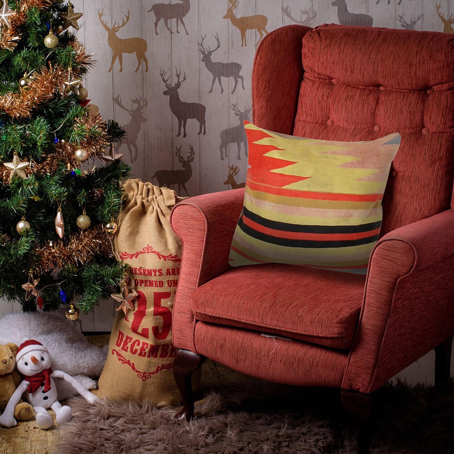 Hand Knotted Kilim Cushion 1' 5" x 1' 6" ft / 44 x 45 cm - No. 12431