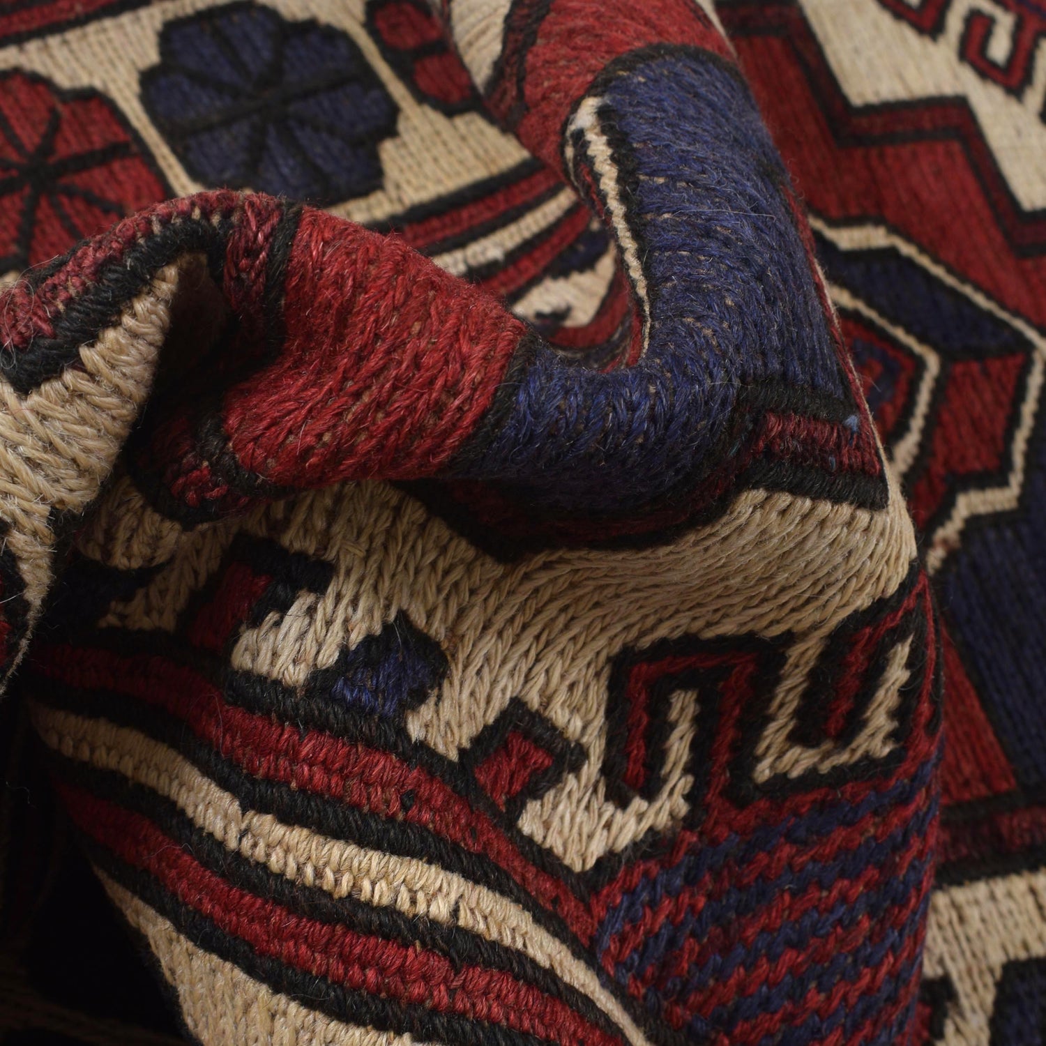 Handmade Vintage Kilim 2' 9" x 4' 5" ft / 85 x 135 cm - No. 3975