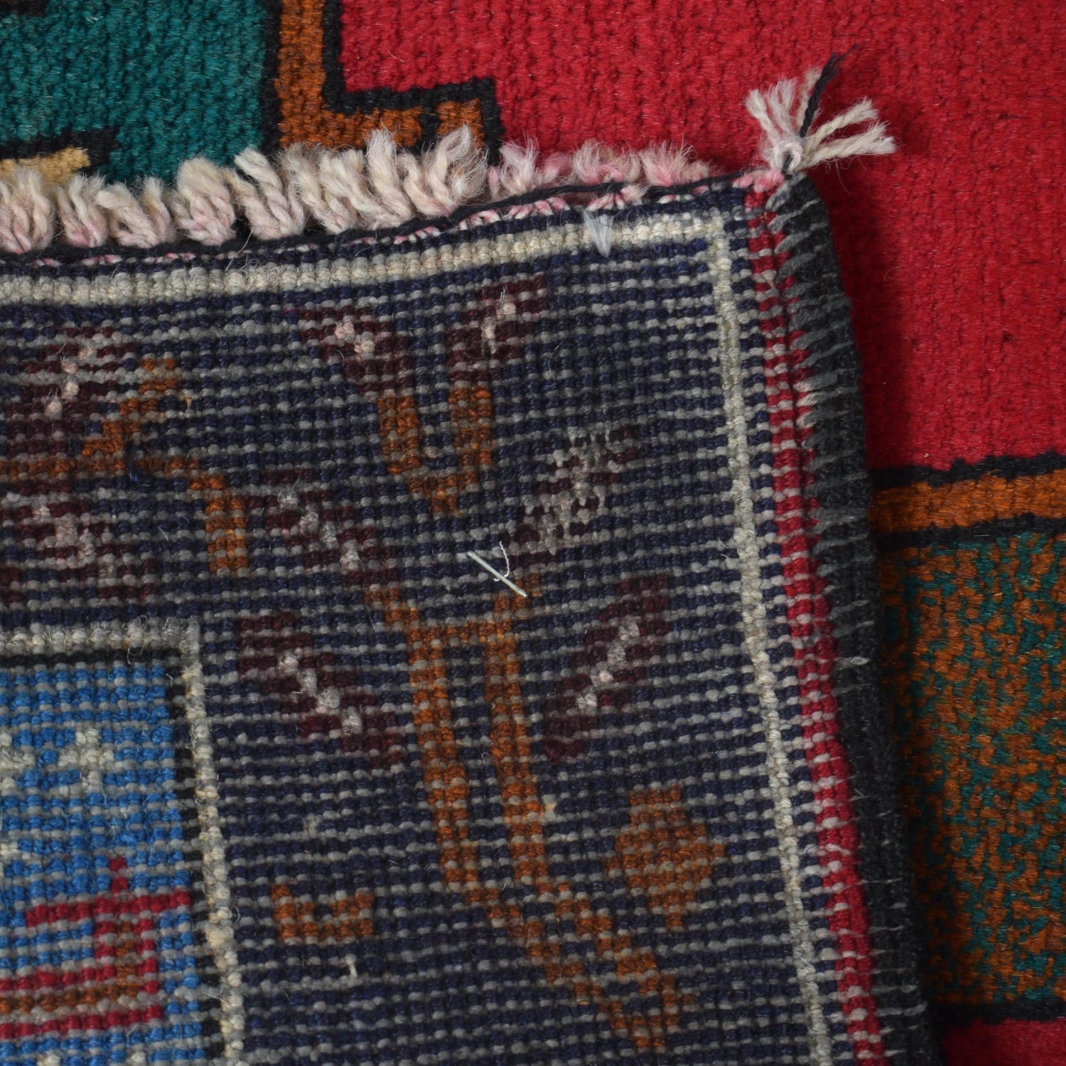 Handmade Pictorial Carpet 2' 9" x 4' 7" ft / 83 x 139 cm - No. 7936