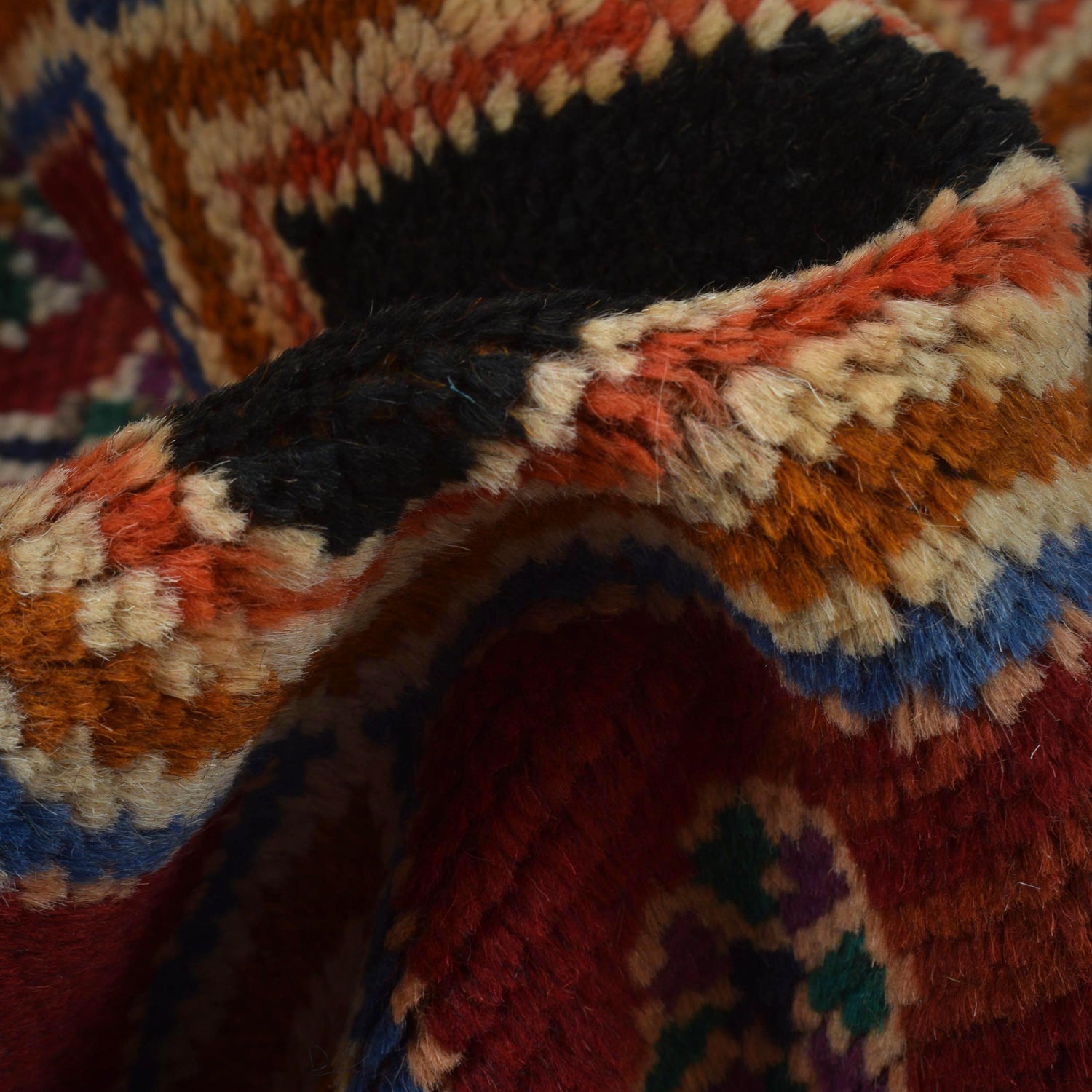 Handmade Kohistani Rug 5' 10" x 7' 10" ft / 178 x 240 cm - No. 8910