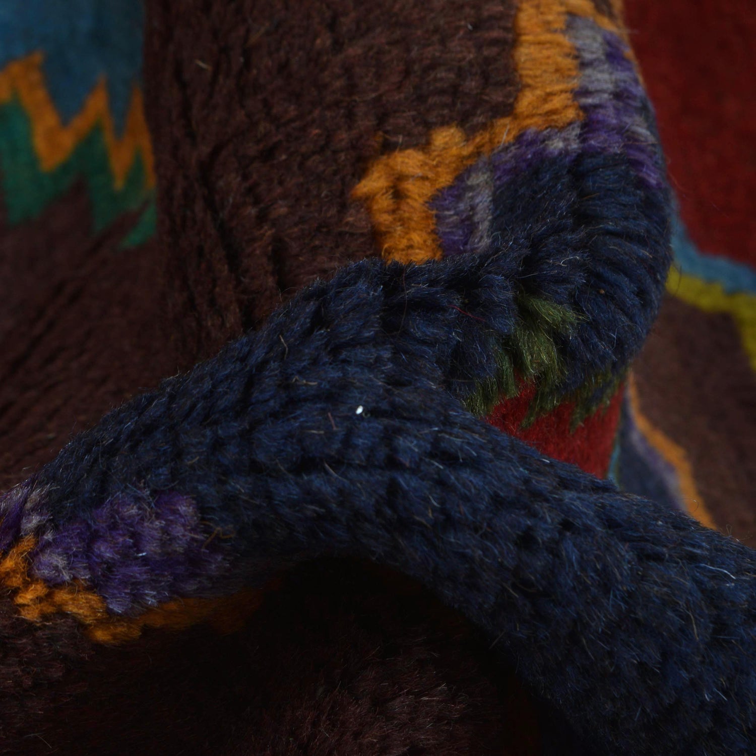 Hand Knotted Kohistani Area Rug 5' 9" x 7' 10" ft / 175 x 239 cm - No. 8925