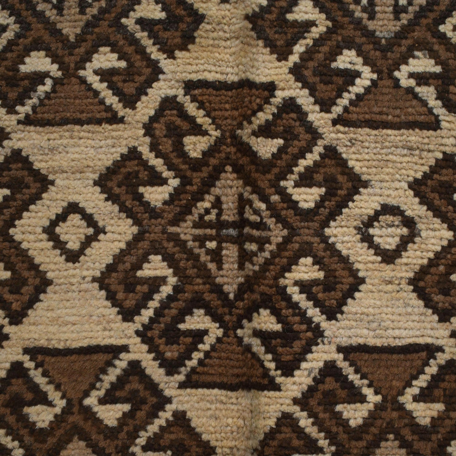 Hand Knotted White Area Rug 5' 4" x 8' 6" ft / 162 x 259 cm - No. 9291