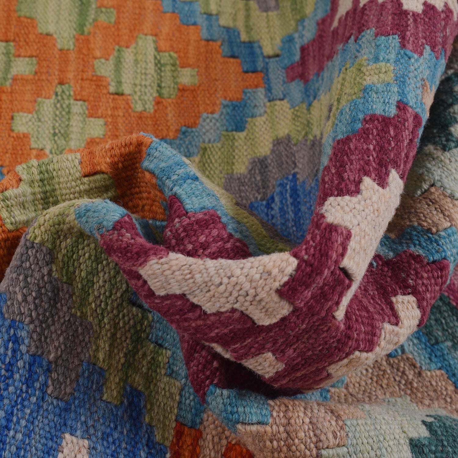 Hand Woven Wool Kelim Runner 2' 5" x 7' 8" ft / 74 x233 cm - No. B29490