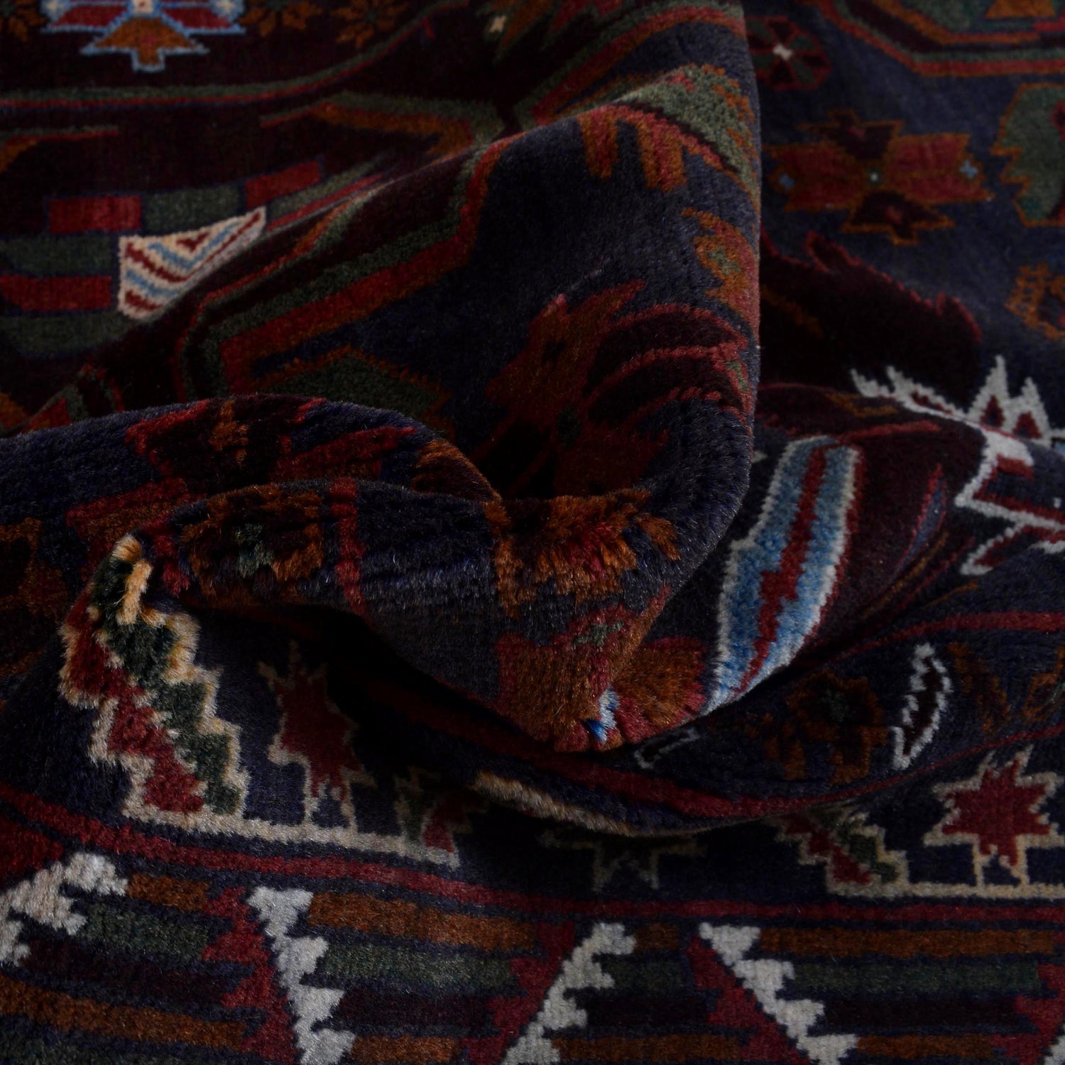 Traditional Baloch Rug 4' 2" x 7' 1" ft / 128 x 216 cm - No. G29437