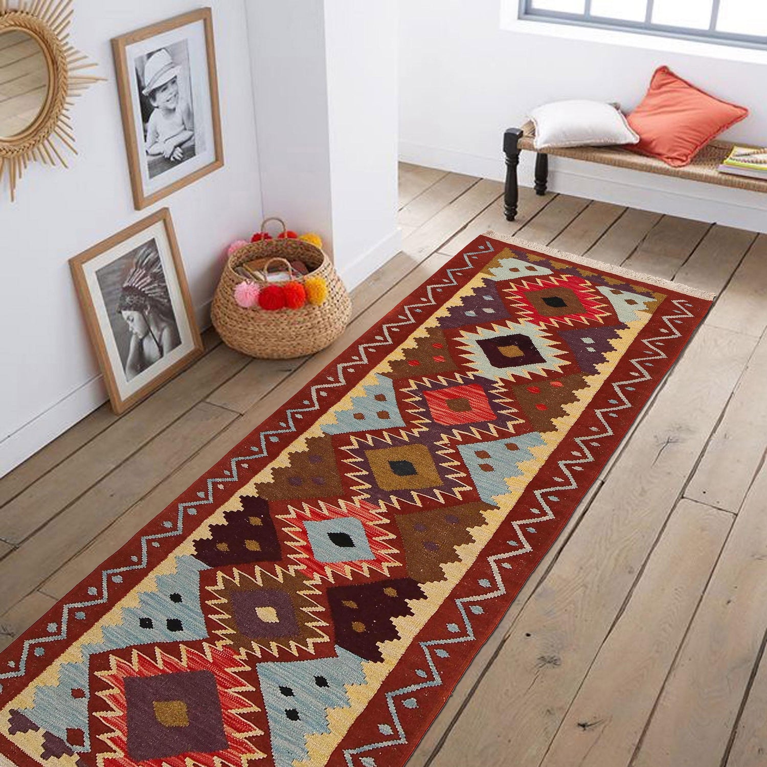 Short Kilim Runner 2' 7" x 6' 4" ft / 80 x 193 cm - No. G29668
