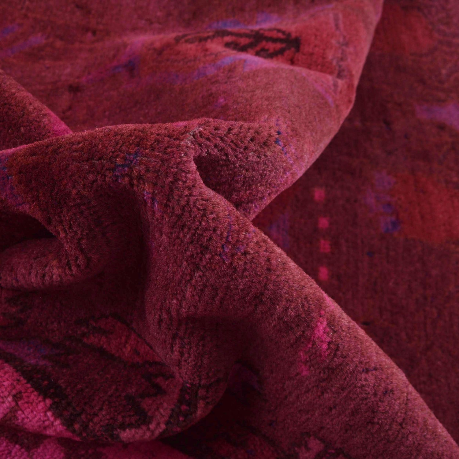 Handmade Overdye Carpet 4' 2" x 5' 7" ft / 126 x 169 cm - No. G29736