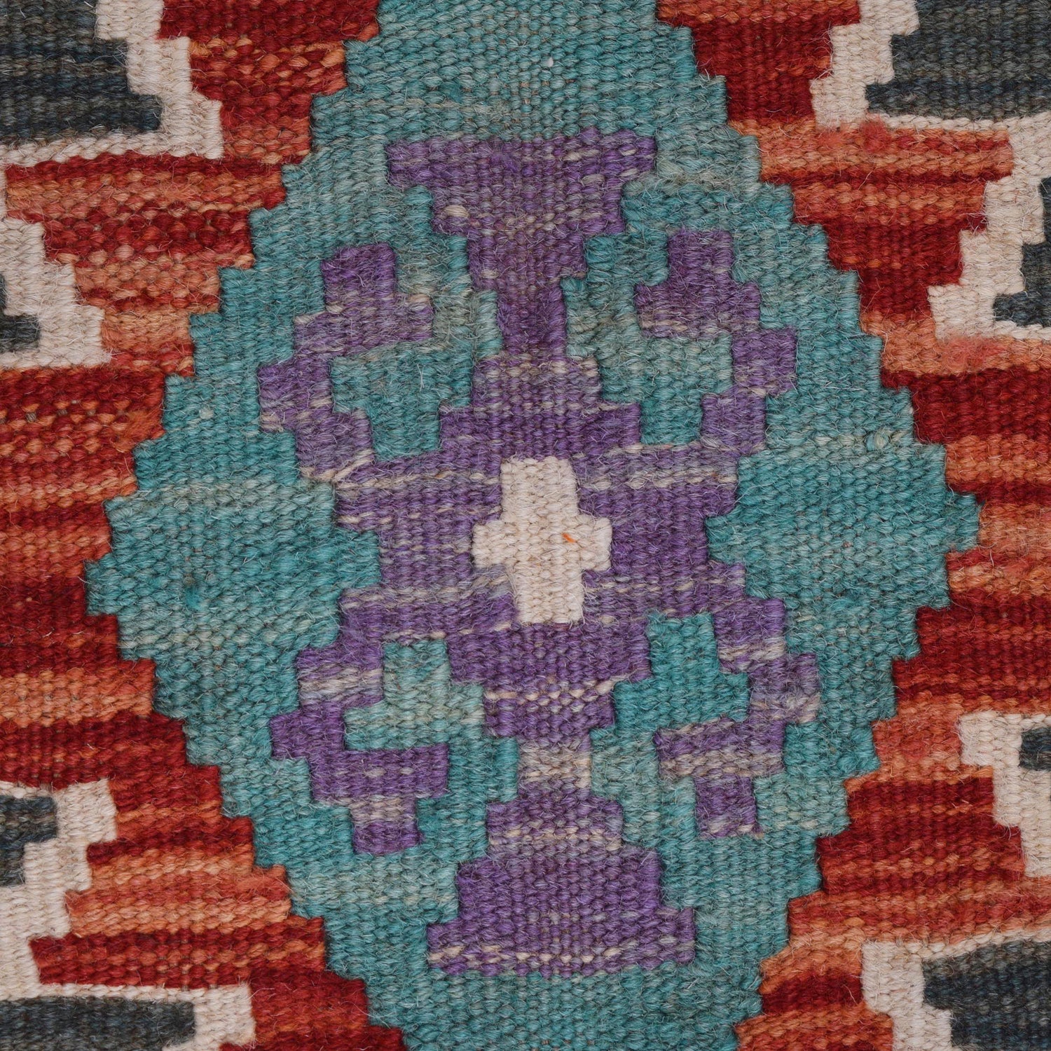 Short Kilim Runner 2' 2"x 5' 11" ft / 66 x 180 cm - No. G31643