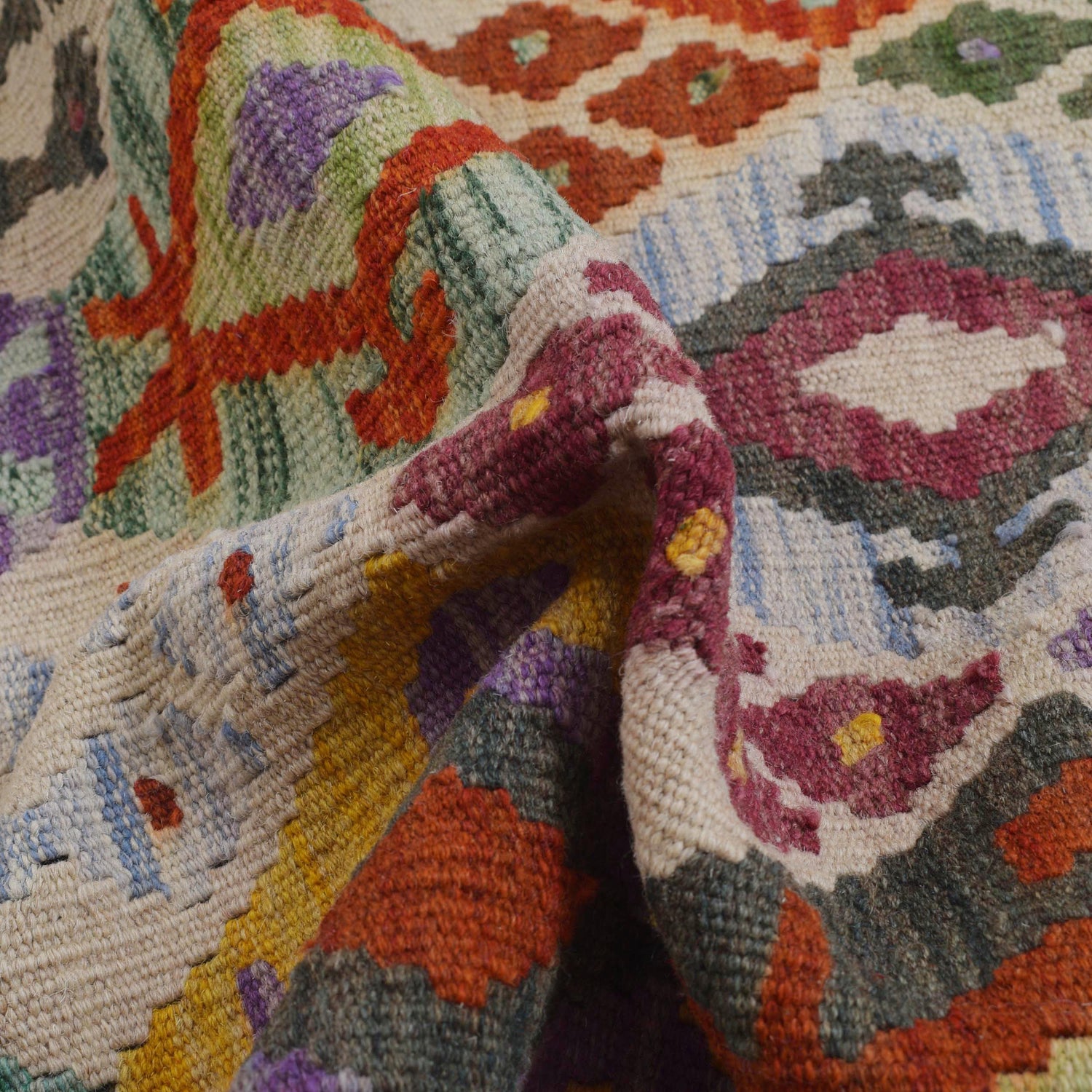 Handmade Vegetable Kilim 4' 2" x 5' 6" ft / 127 x 168 cm - No. G31649