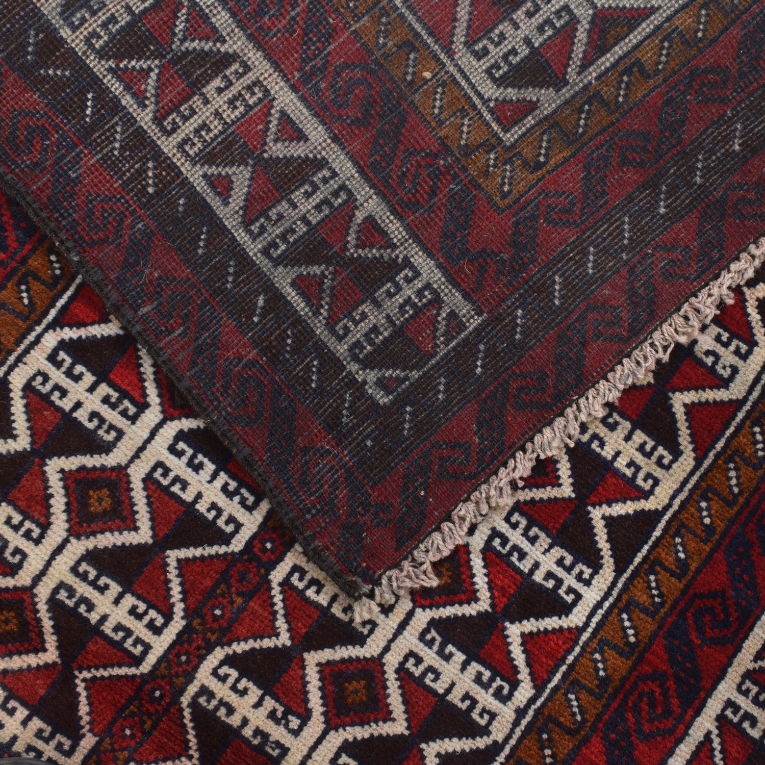 Muslim Prayer Rug 2' 7" x 4' 5" ft / 78 x 134 cm - No. P23693