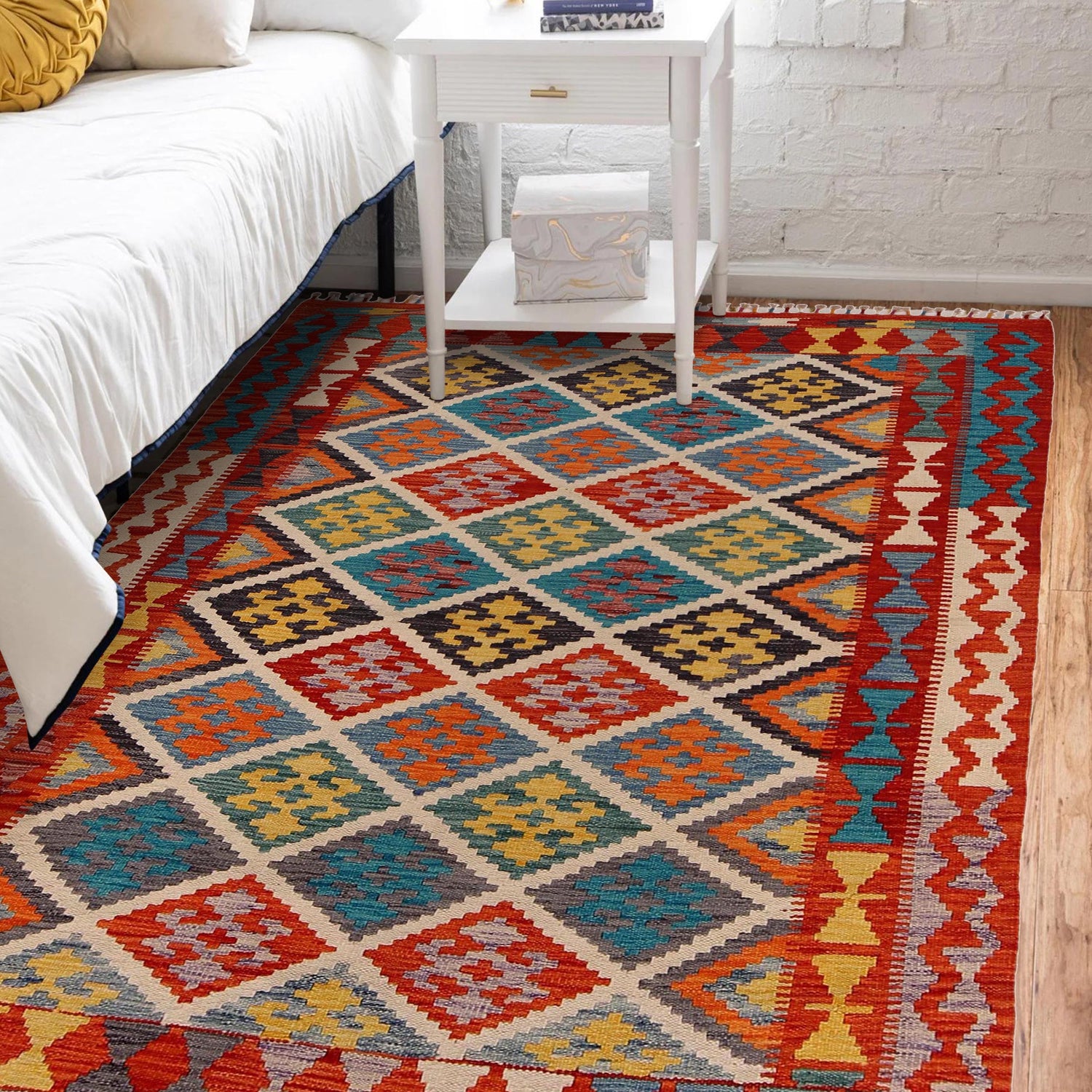 Hand Woven Wool Kelim 4' 2" x 5' 10" ft / 128 x 177 cm - No. P34924