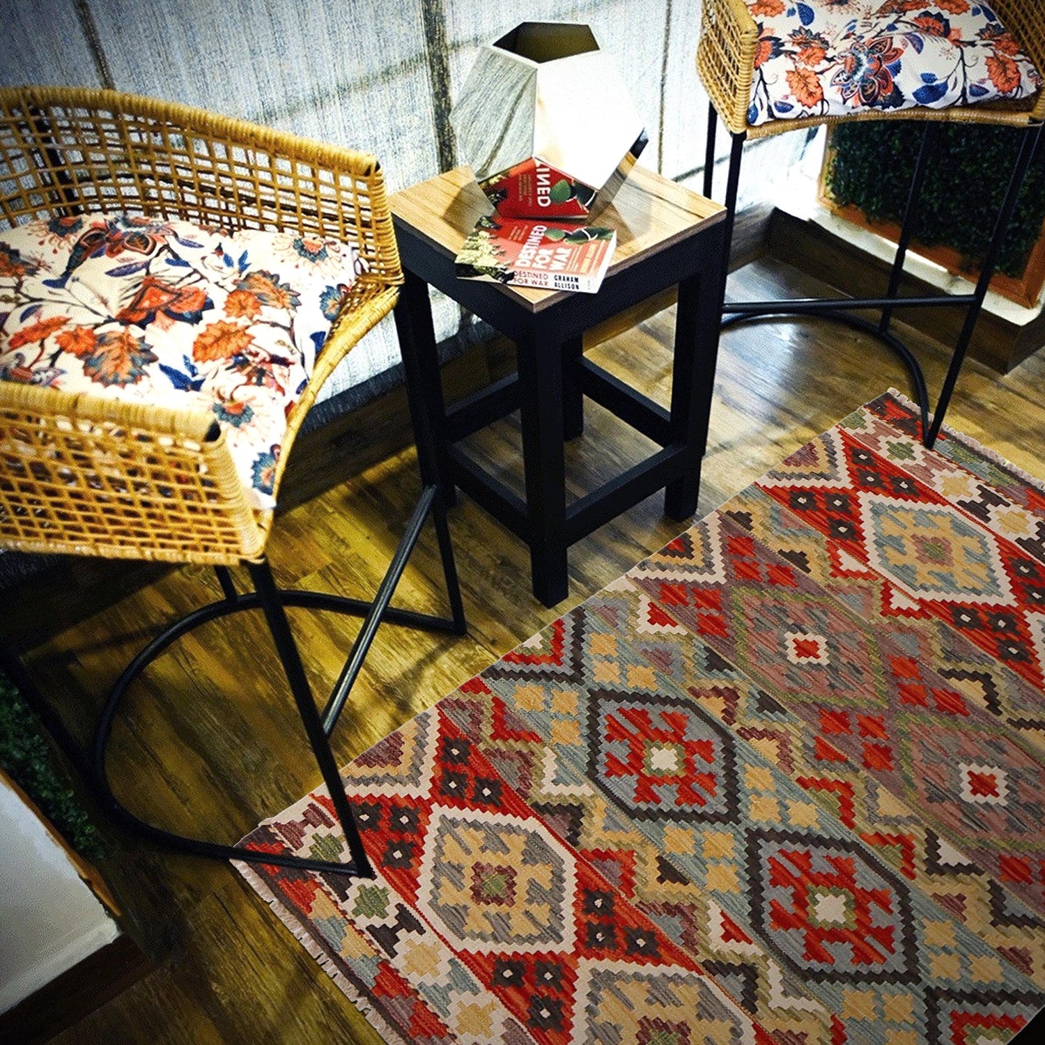 Colorful Flat-Weave Wool Kilim 3' 4" x 4' 9" ft / 101 x 145 cm - No. P35042