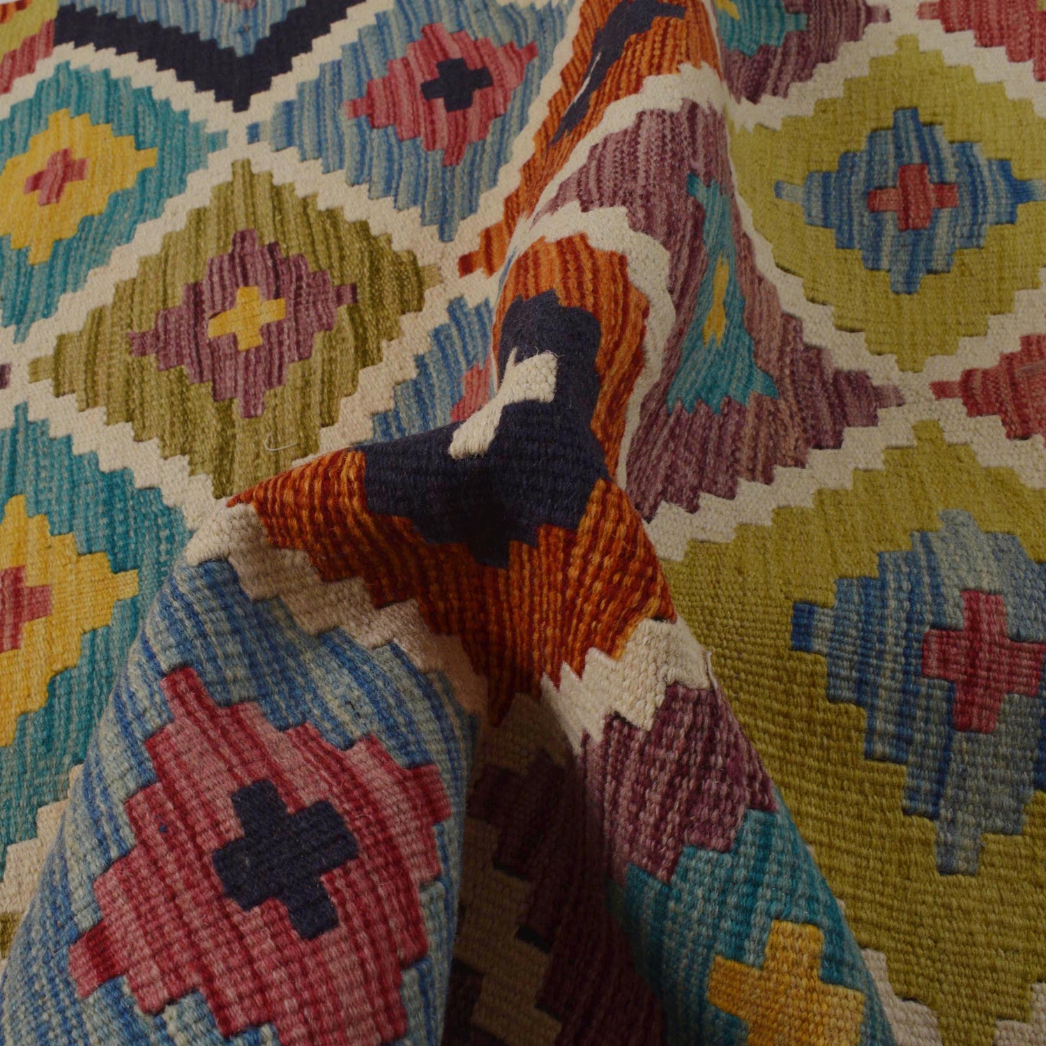 Multi Color ful Flat-Weave Wool Kilim 3' 4" x 4' 10" ft / 101 x 147 cm - No. P35733