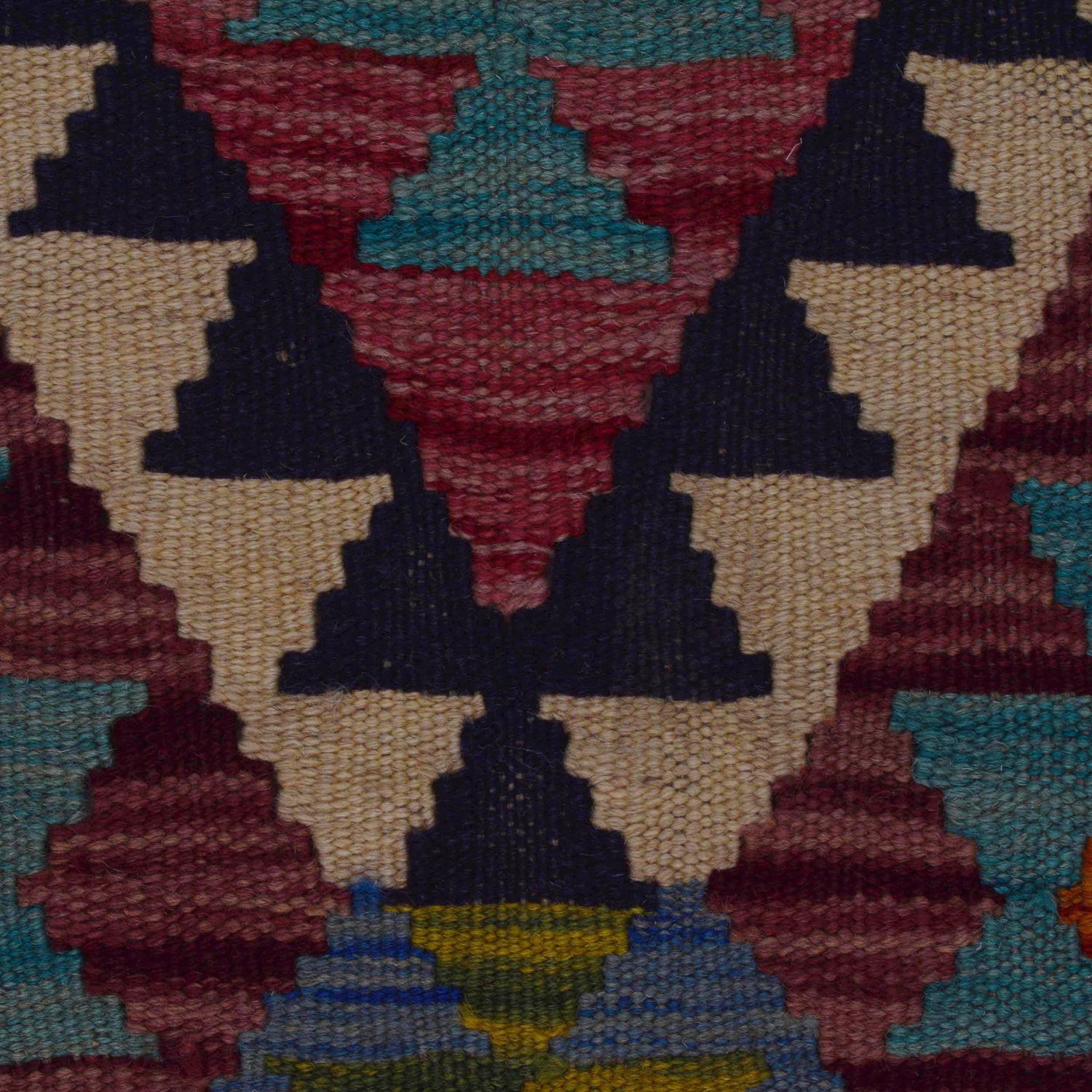 Hand Woven Wool Kelim 3' 3" x 4' 9" ft / 100 x 146 cm - No. P35747