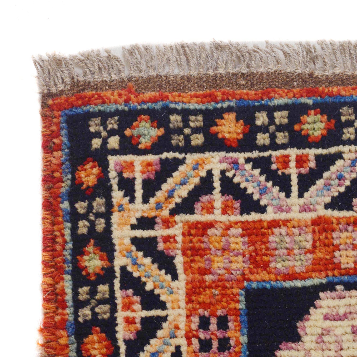 Handmade Shiraz Carpet 4' 1" x 6' 0" ft / 125 x 183 cm - No. P36347