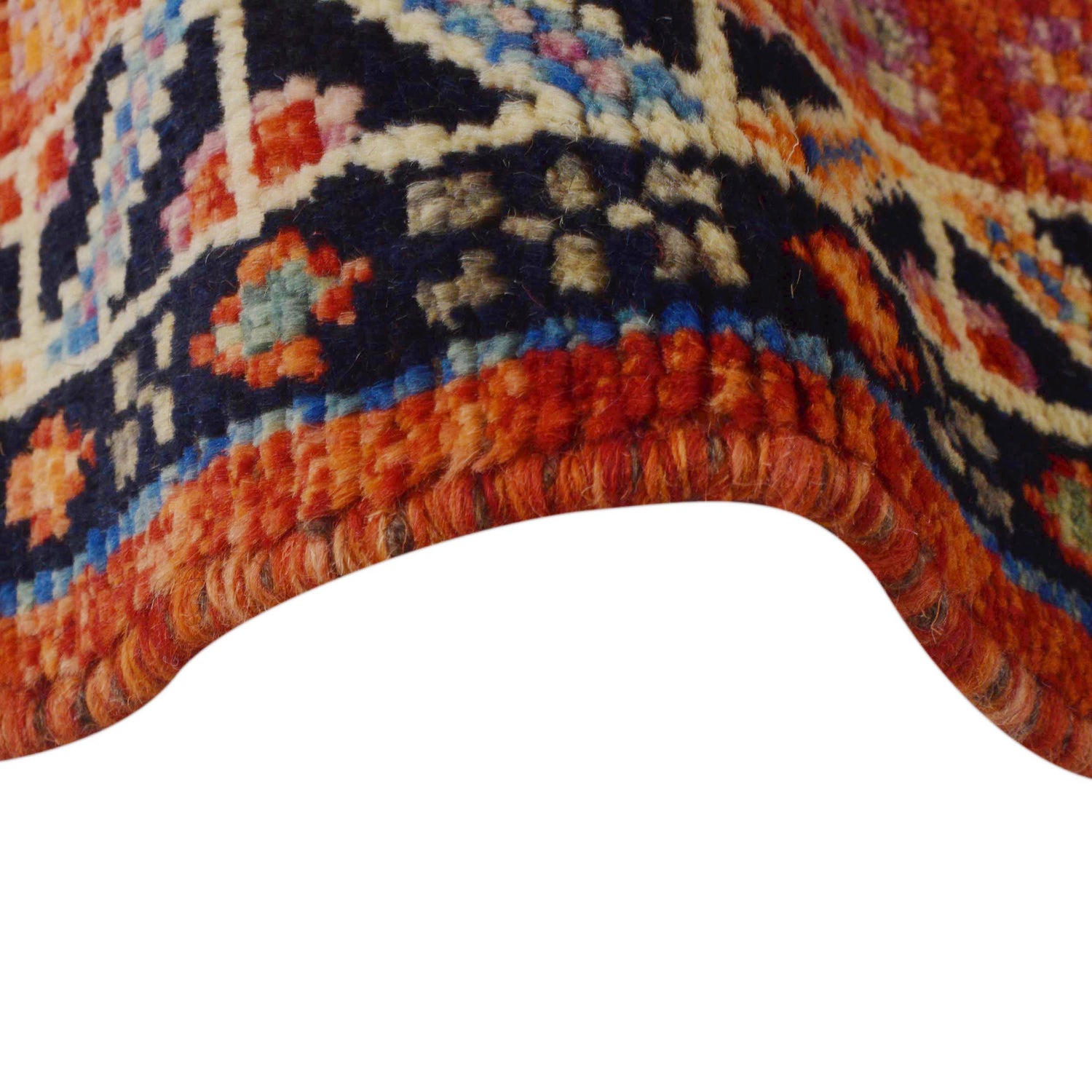 Handmade Shiraz Carpet 4' 1" x 6' 0" ft / 125 x 183 cm - No. P36347