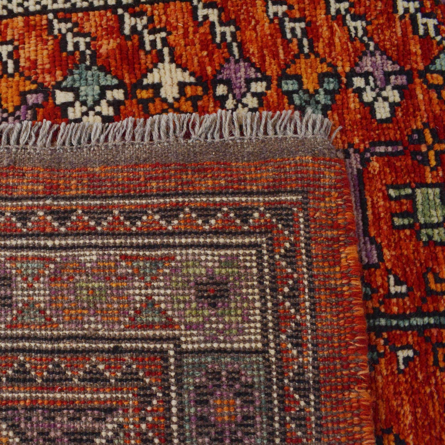 Persian Shirazi Design Carpet 5' 9" x 7' 9" ft / 176 x 237 cm - No. P36355