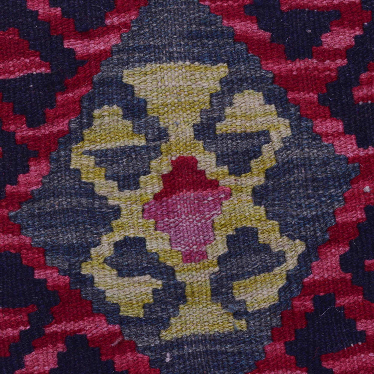 Handmade Vegetable Kelim Runner 2' 0" x 4' 9" ft / 60 x 146 cm - No. P36486