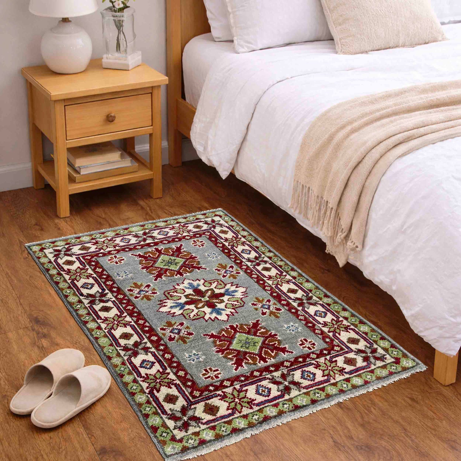 Hand knotted Kazak Carpet 2' 0" x 3' 0" ft / 62 x 92 cm - No. R37664