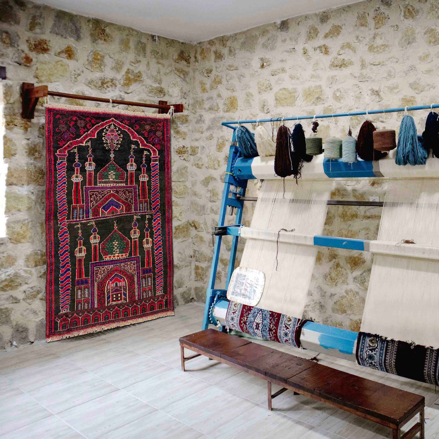 Hand Knotted Prayer Rug 2' 6" x 3' 9" ft / 75 x 115 cm - No. R37681