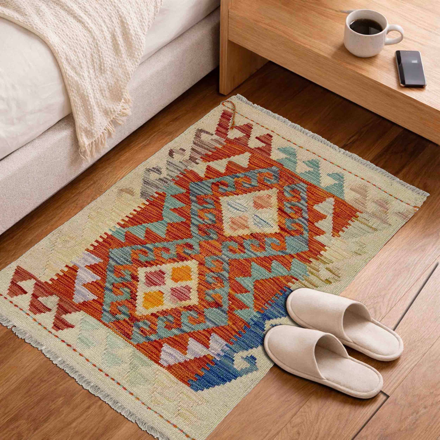 Hand Knotted Flatweave Kilim 2' 0" x 2' 9" ft / 60 x 85 cm - No. R38001
