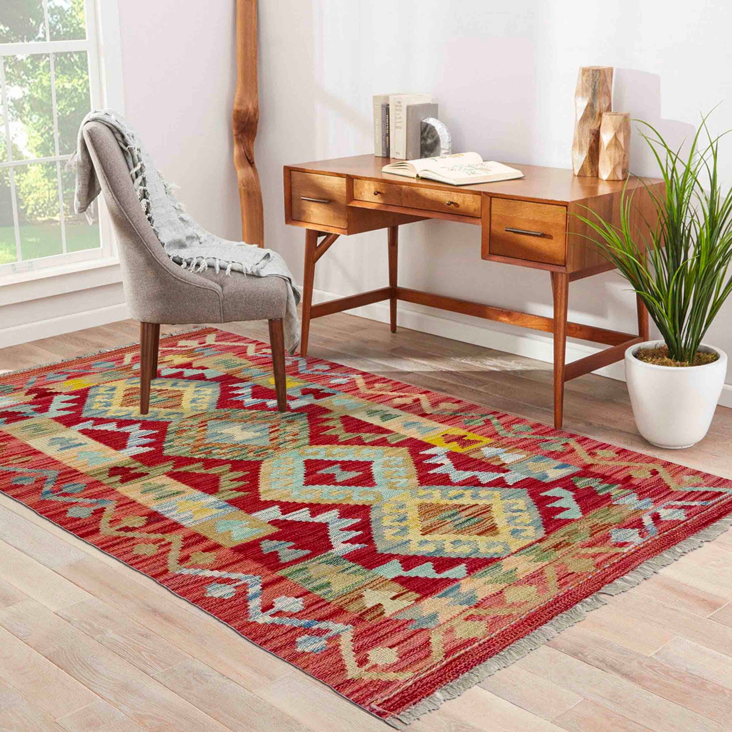 Hand Woven Wool Kelim 2' 6" x 4' 5" ft / 76 x 134 cm - No. R38014