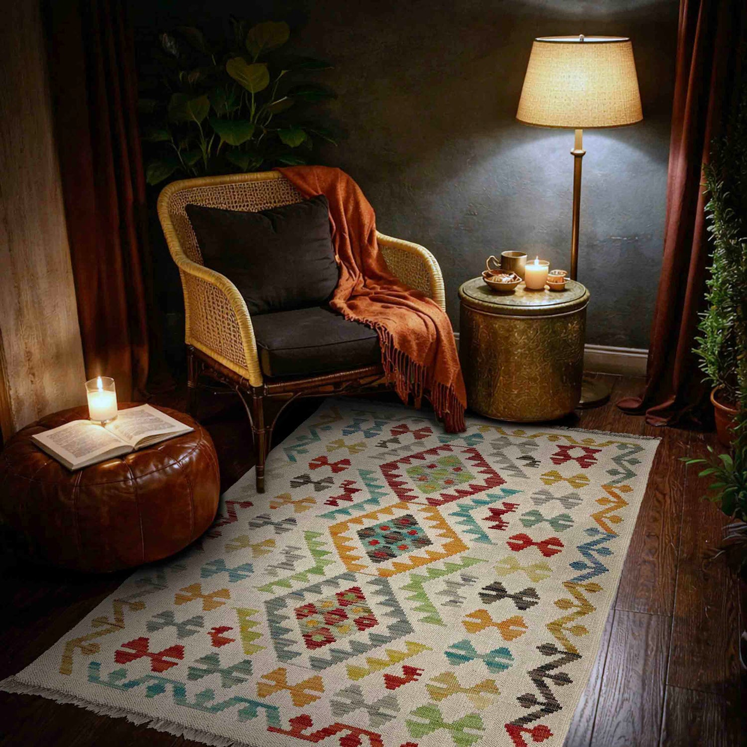 Hand Woven Wool Kelim 2' 9" x 3' 10" ft / 84 x 116 cm - No. R38303