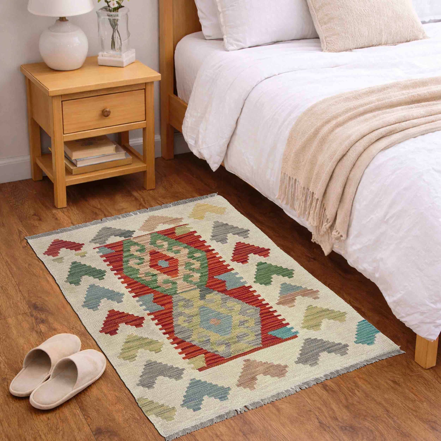 Handmade Afghan Vegetable Kilim 2' 2" x 3' 6" ft / 67 x 106 cm - No. R38408