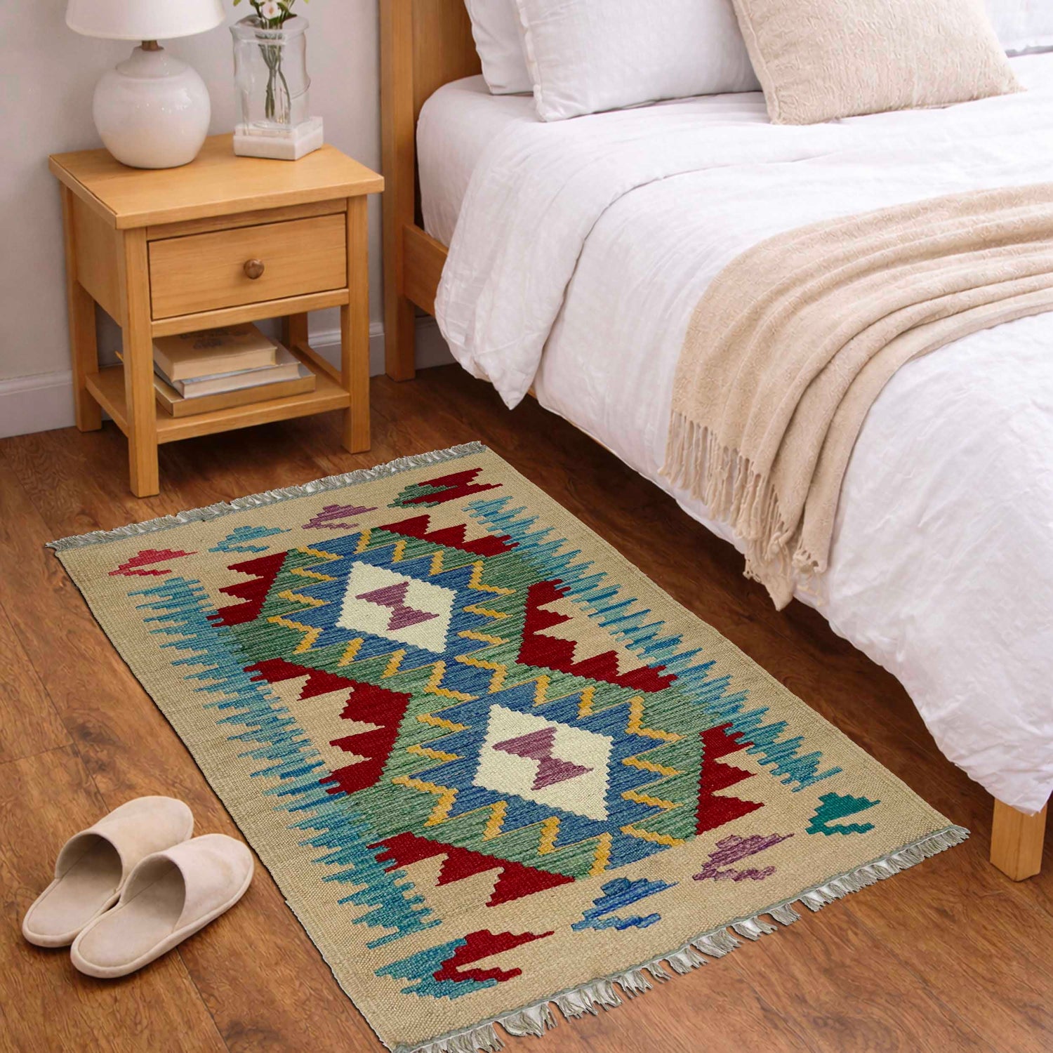 Hand Knotted Flatweave Kilim 2' 1" x 3' 0" ft / 63 x 91 cm - No. R38973