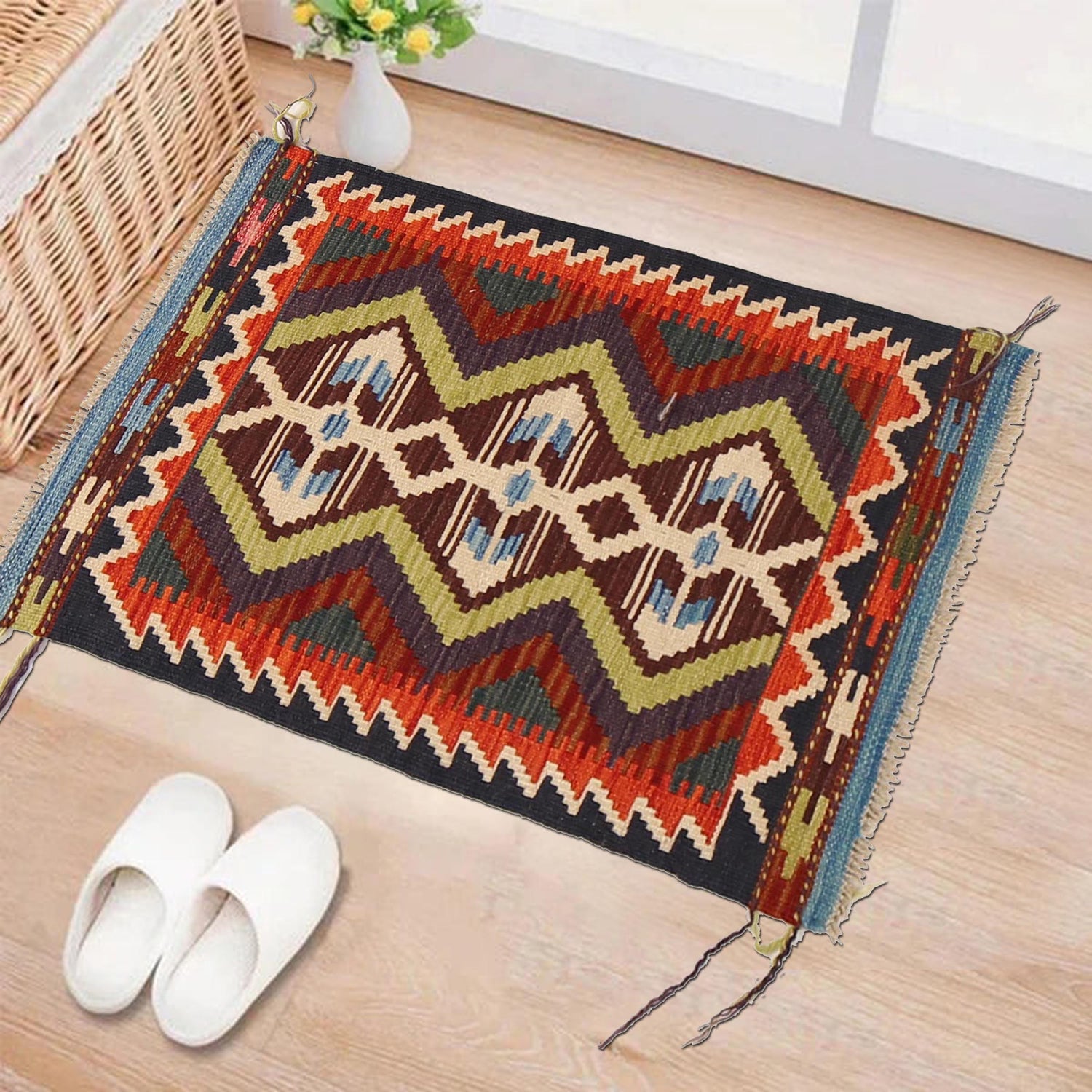 Hand Woven Wool Kelim 2' 0 x 2' 11" ft / 60 x 89 cm - No. W30360