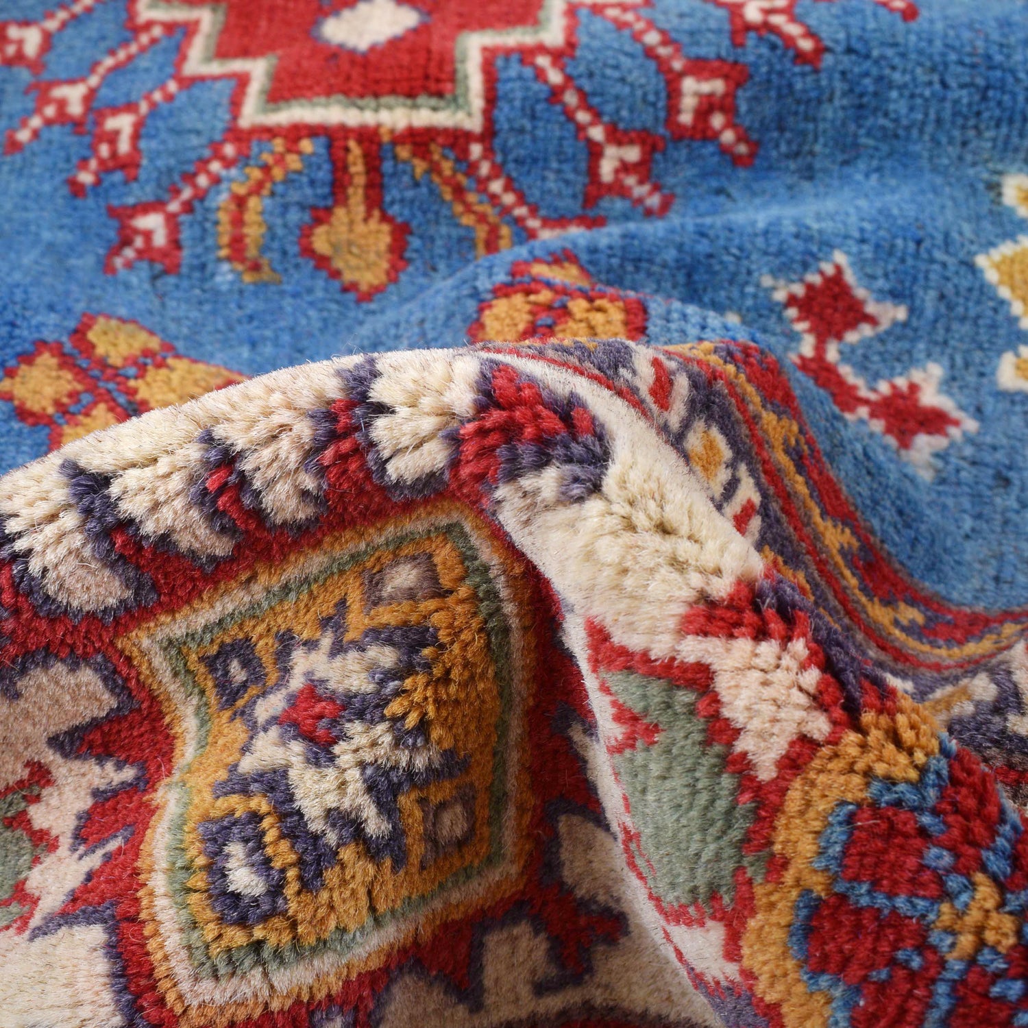 Handmade Kazak Area Rug 4' 11" x 6' 7" ft / 150 x 200 cm - No. W30733