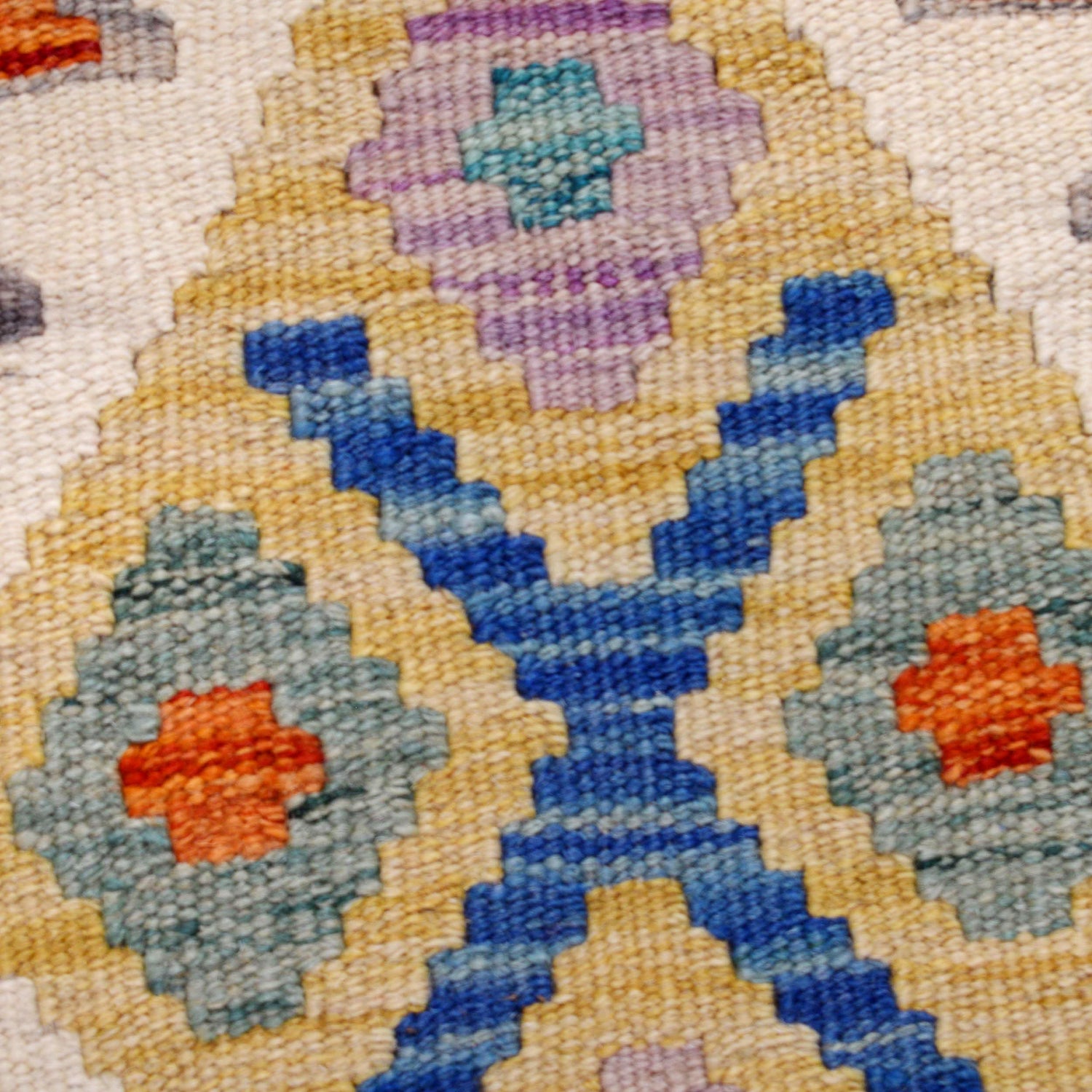 Long Kilim Runner 2' 10" x 9' 7" ft / 80 x 291 cm - No. W30862