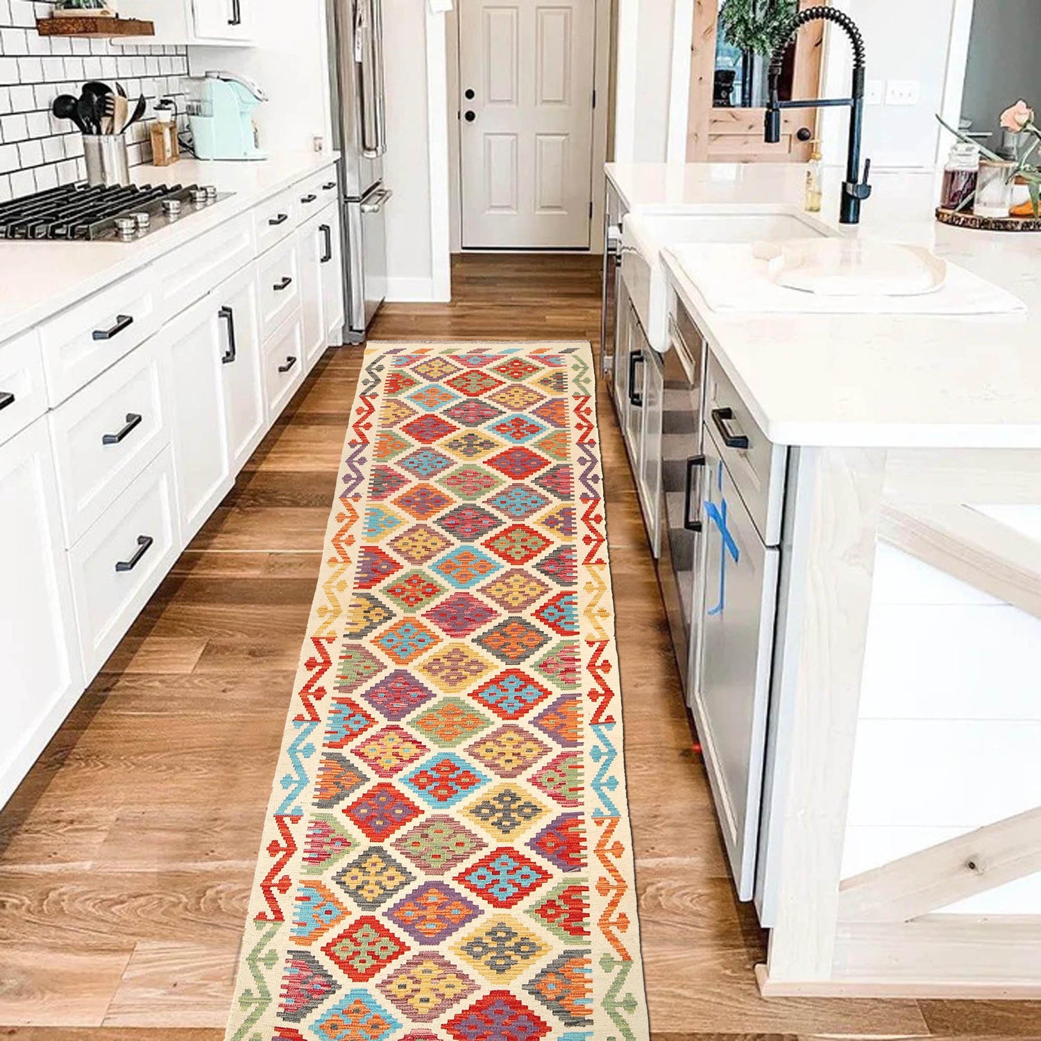 Hand Woven Wool Kelim Runner 2' 8" x 9' 7" ft / 82 x 293 cm - No. W31062