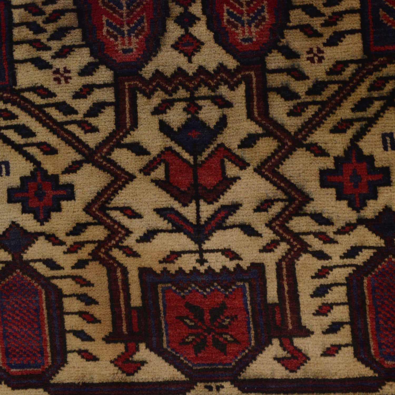 Traditional Baloch Rug 3' 2" x 4' 7" ft / 97 x 140 cm - No. W36344