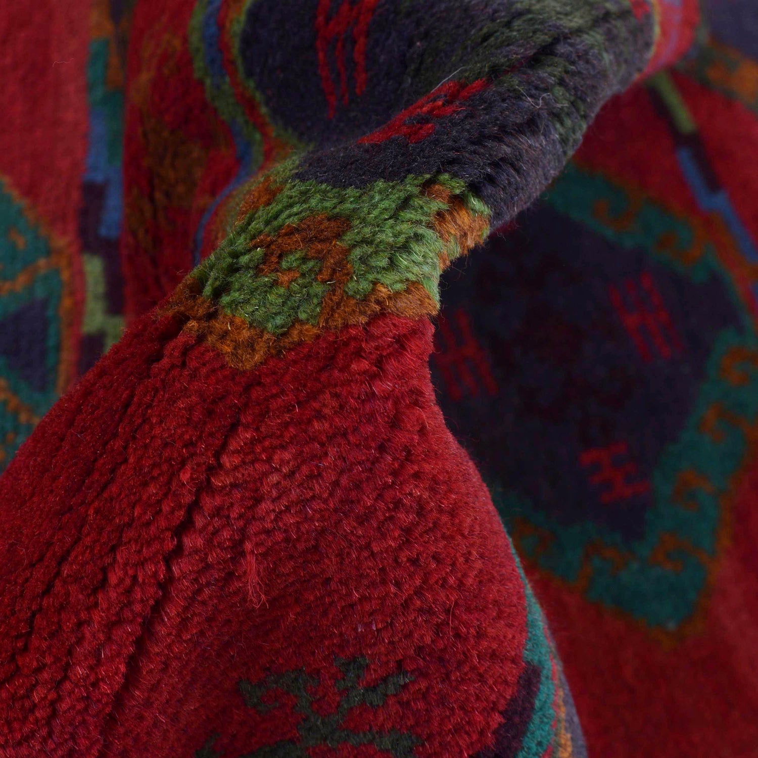 Handmade Balochi Runner Rug 2' 6" x 8' 5" ft / 75 x 257 cm - No. Y16015