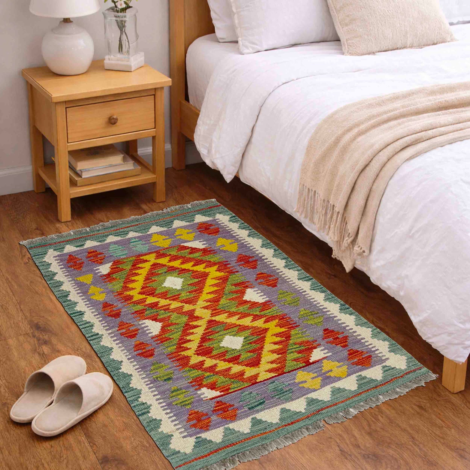 Hand Woven Wool Kelim 1' 10" x 3' 2" ft / 55 x 97 cm - No. Y39269