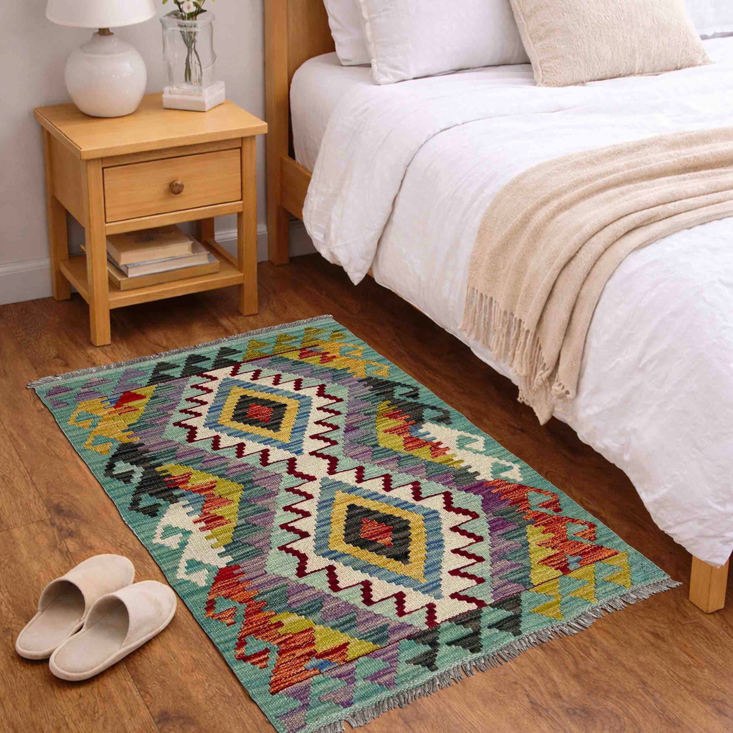 Hand Knotted Flatweave Kilim 2' 0" x 3' 3" ft / 62 x 100 cm - No. Y39270