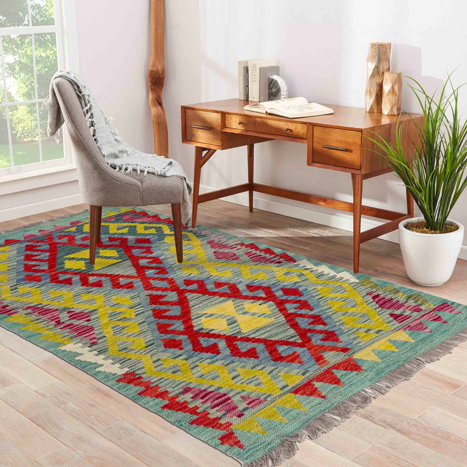 Handmade Vegetable Kelim 2' 9" x 3' 11" ft / 83 x 120 cm - No. Y39395