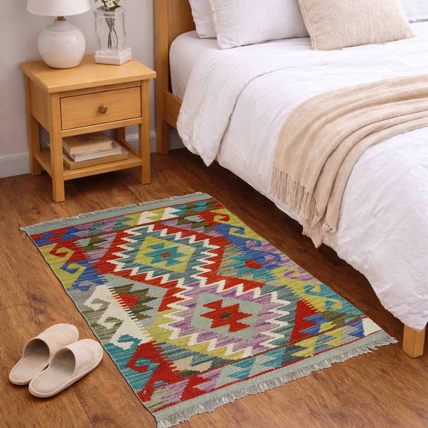 Handmade Vegetable Kilim 2' 0" x 2' 8" ft / 60 x 82 cm - No. Y39408