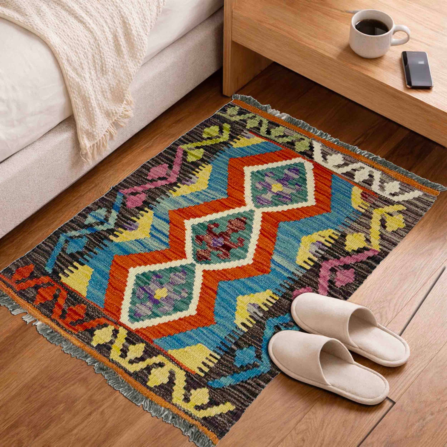 Hand Knotted Flatweave Kilim 2' 0" x 2' 9" ft / 62 x 84 cm - No. Y39422