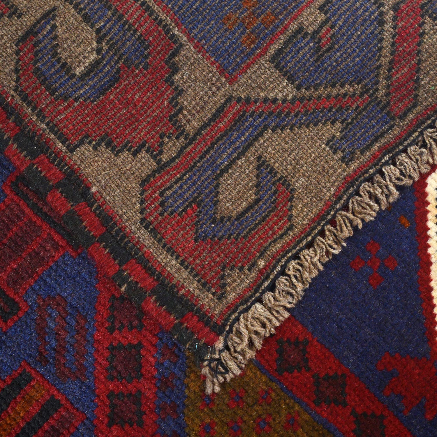 Muslim Prayer Rug 2' 9" x 4' 2" ft / 85 x 128 cm - No. B15647