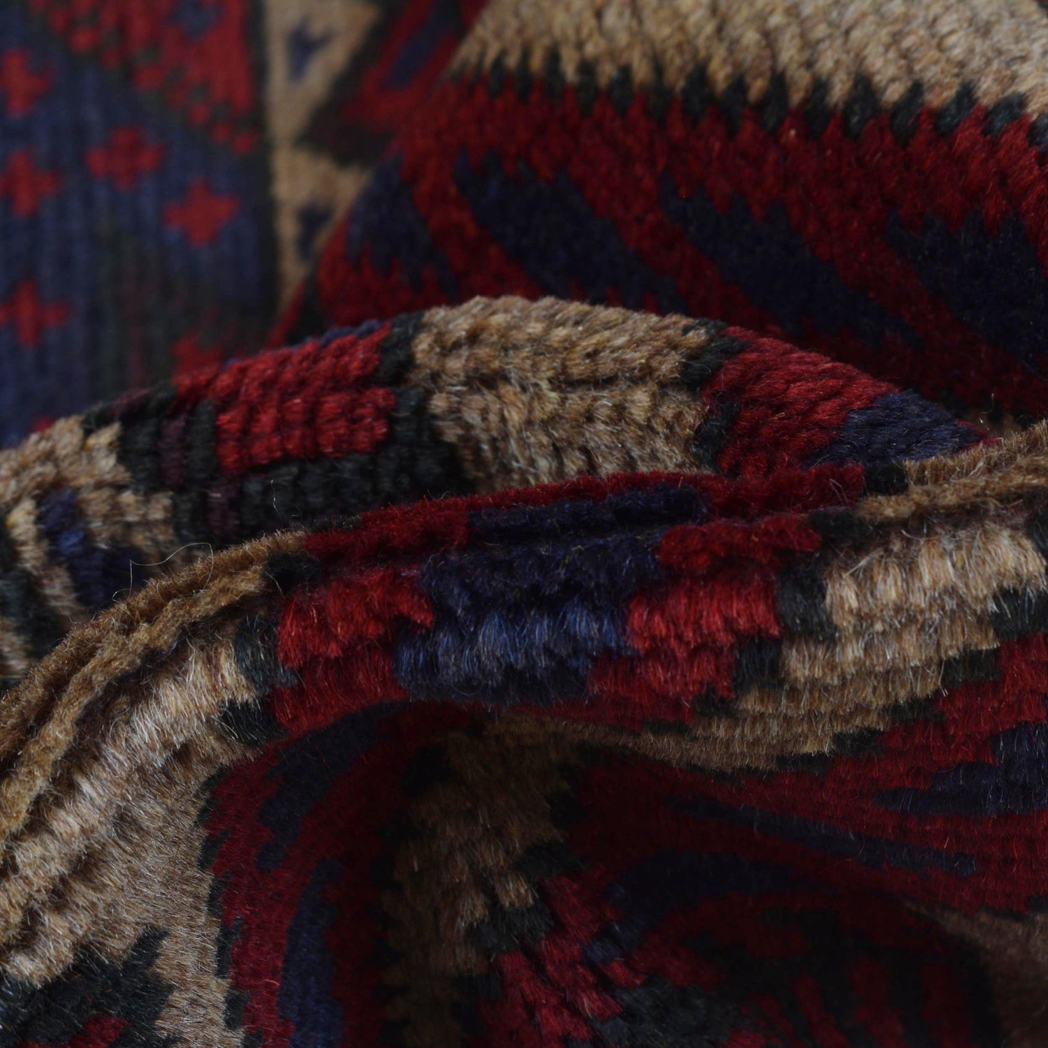 Small Prayer Carpet 2' 11" x 4' 9" ft / 88 x 145 cm - B16145