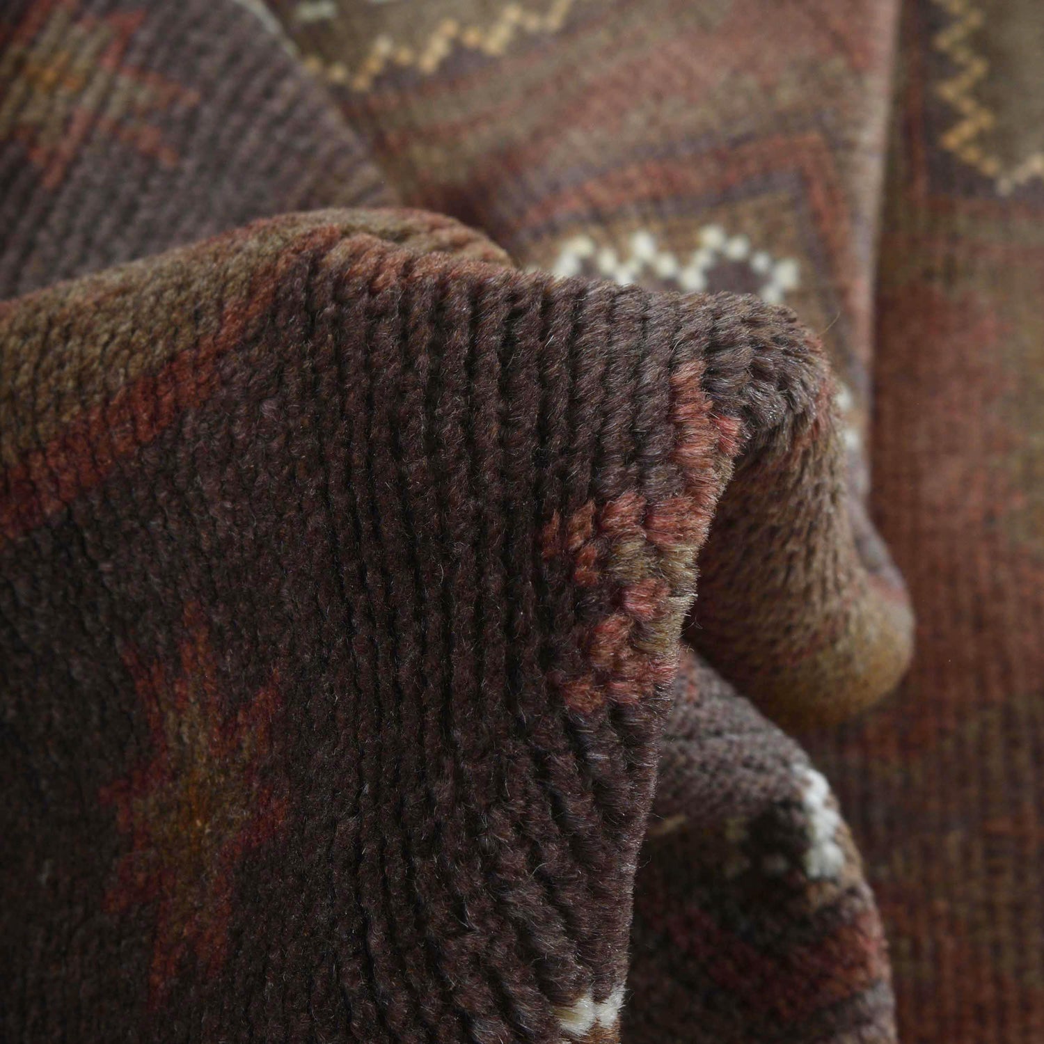 Hand Knotted Overdyed Rug 2' 8" x 4' 8" ft / 82 x 143 cm - No. B16241