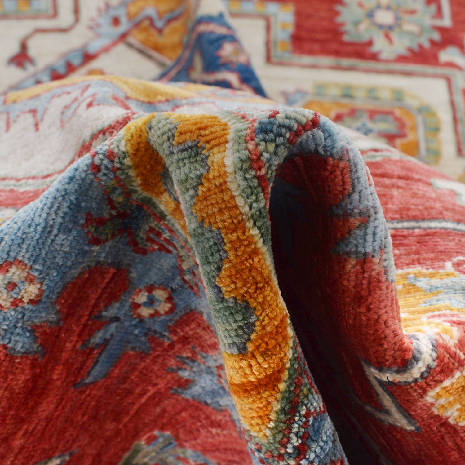 Handmade Persian Design Heriz Carpet 8' 1" x 9' 9" ft / 247 x 297 cm - No. B19906