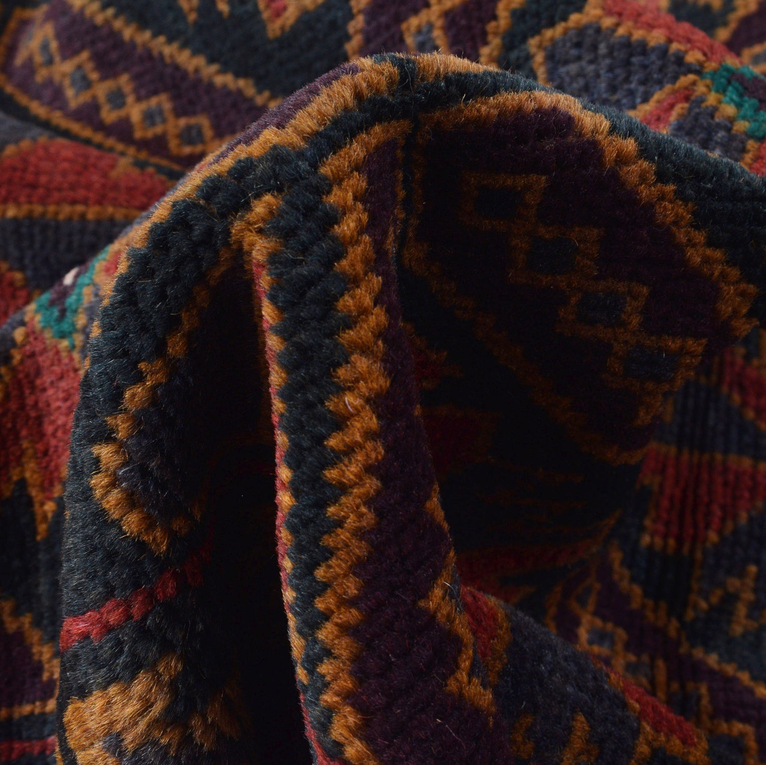 Tribal Baloch Rug 3' 5" x 6' 3" ft / 104 x 191 cm - No. B23679