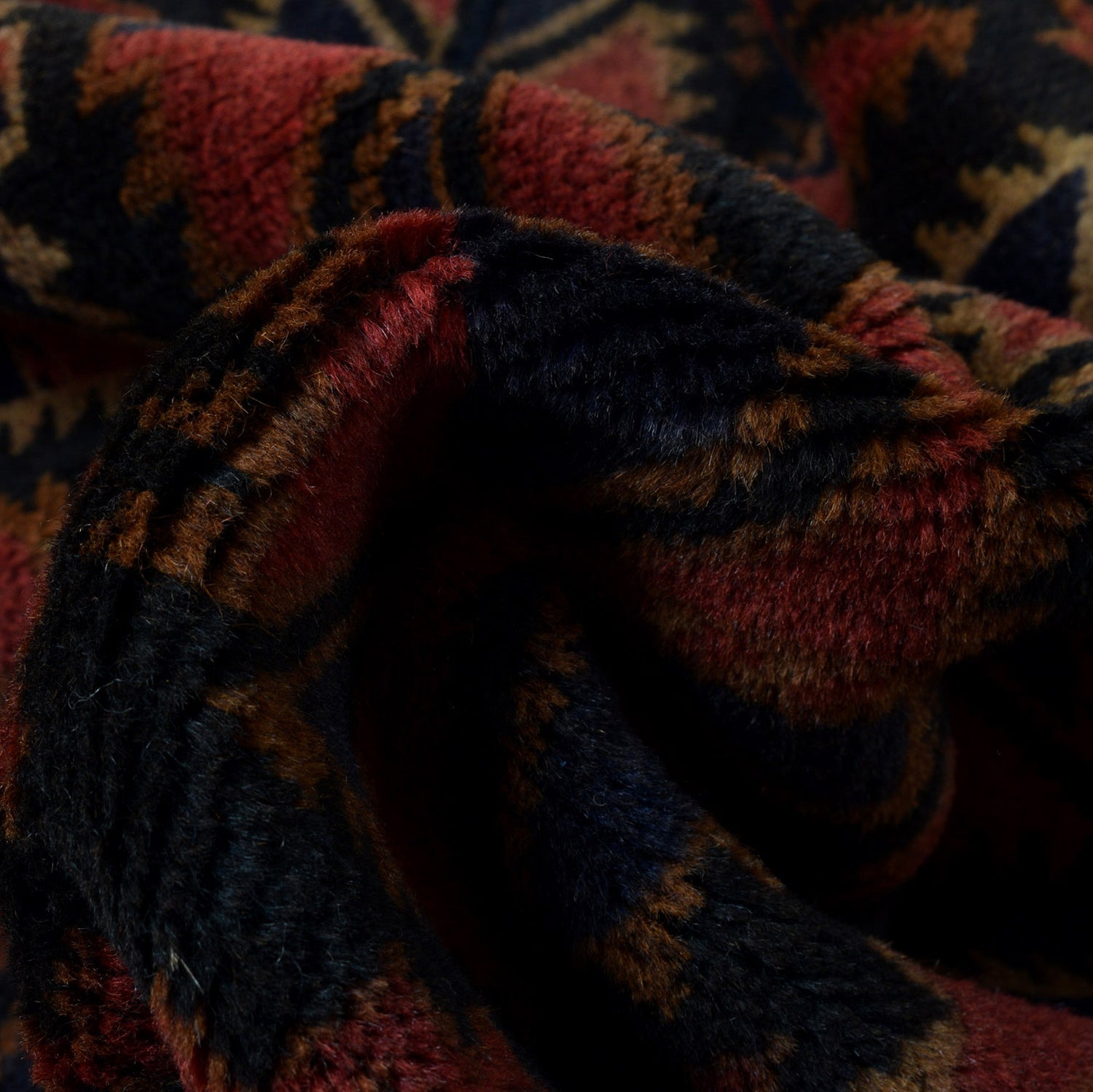 Tribal Baloch Rug 3' 8" x 5' 12" ft / 111 x 182 cm - No. B24431